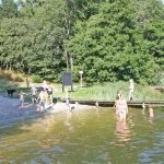 badende campinggæster ved skanderborg sø